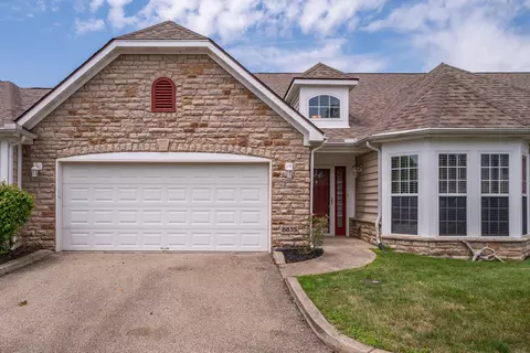 8835 Lyon St, Huber Heights, OH 45424