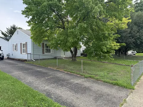 2226 S Hadley Rd, Springfield, OH 45505 photo 3