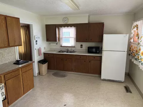 2226 S Hadley Rd, Springfield, OH 45505 photo 10