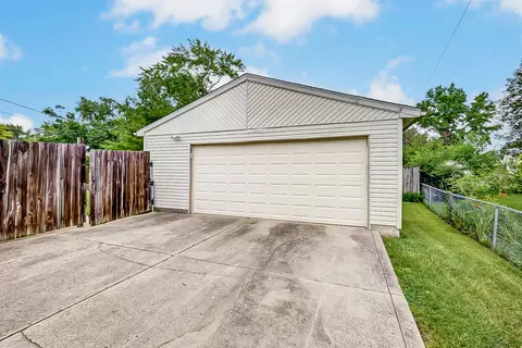 Exterior - 4494 Blough Dr, Enon, OH 45323 photo 8 of 8
