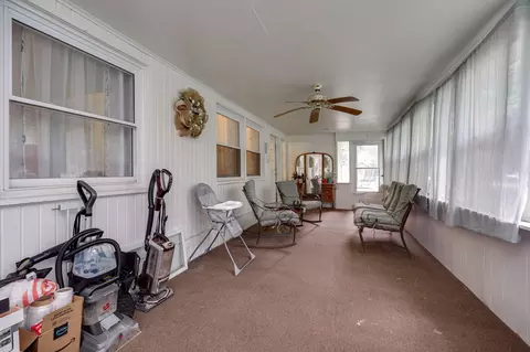 3317 E High St, Springfield, OH 45505 photo 7