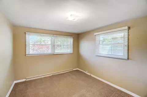 Bedroom - 5410 Stoneridge Dr, Springfield, OH 45503 photo 4 of 6