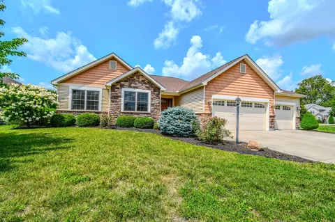 2651 Shady Tree Dr, Troy, OH 45373