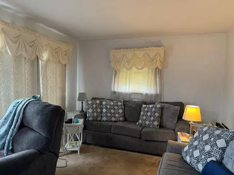 302 Maple St, Covington, OH 45318 photo 2