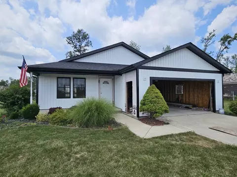105 Poplar Ct, Lakeview, OH 43331
