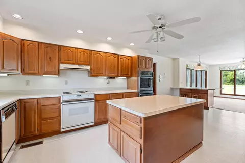 4400 Grange Hall Rd, Springfield, OH 45504 photo 21
