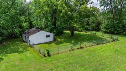 4400 Grange Hall Rd, Springfield, OH 45504 photo 8