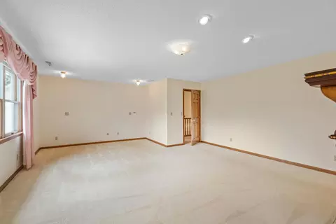 4400 Grange Hall Rd, Springfield, OH 45504 photo 42