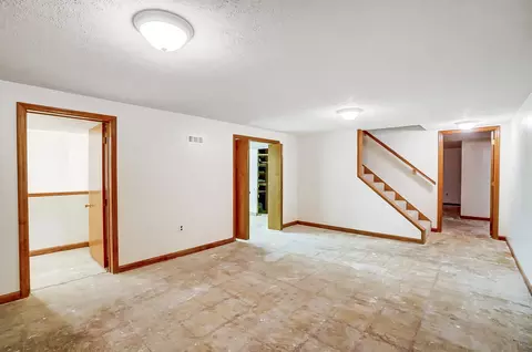 1858 Devon Dr, Springfield, OH 45503 photo 27