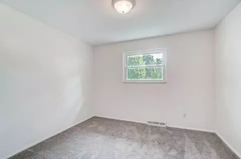 1858 Devon Dr, Springfield, OH 45503 photo 24