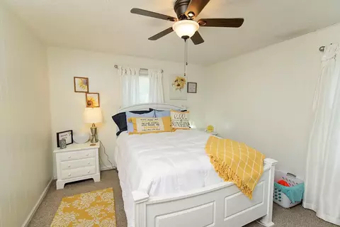 1026 N Burnett Rd, Springfield, OH 45503 photo 17