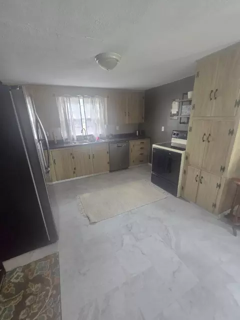 Kitchen - 314 N Main St, De Graff, OH 43318 photo 1 of 2