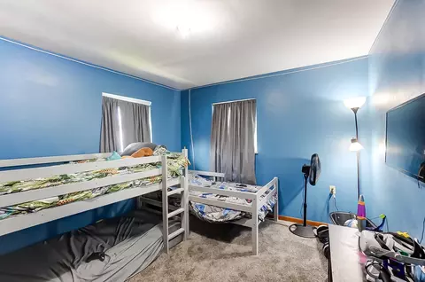 Bedroom - 1027 Pine St, Springfield, OH 45505 photo 5 of 6