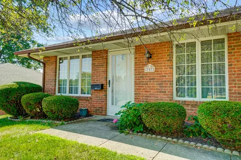 757 Grandview Dr, Springfield, OH 45503 photo 4
