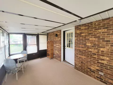 1044 Carson Ln, Springfield, OH 45503 photo 14