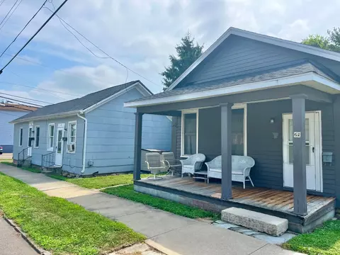 19 S Crawford St, Troy, OH 45373