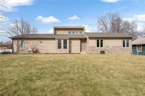 750 S Willow Glen Ave, Tipp City, OH 45371