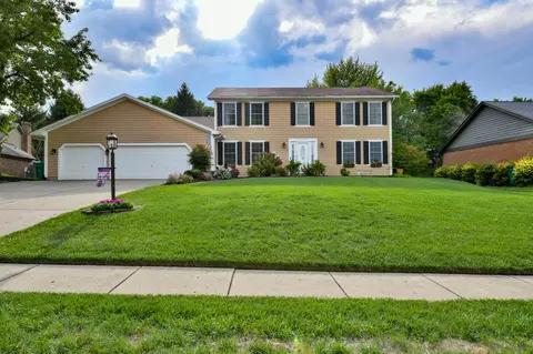 4141 Abbeygate Dr, Beavercreek, OH 45430