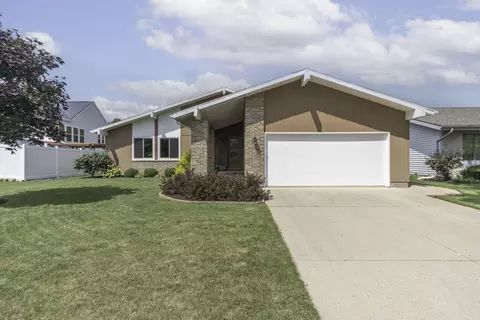1256 Taft St, Sidney, OH 45365