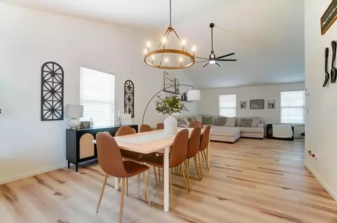 Dining - 577 Hiser Ave, Springfield, OH 45503 photo 3 of 3