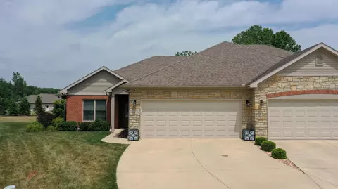 1226 Sherwood Ct, Sidney, OH 45365
