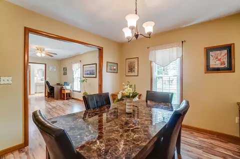 Dining - 1588 Willow Rd, Springfield, OH 45502 photo 2 of 3