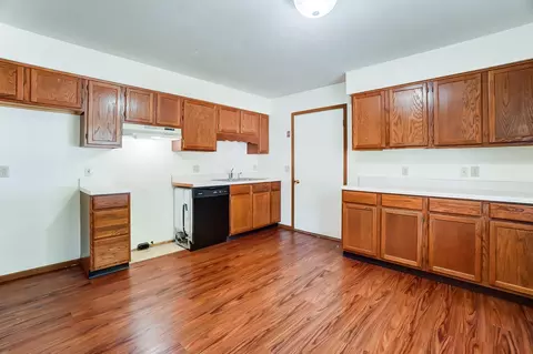 4897 E Brannan Dr, Springfield, OH 45502 photo 9