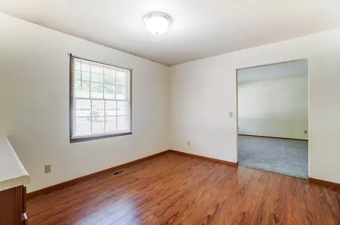 4897 E Brannan Dr, Springfield, OH 45502 photo 12