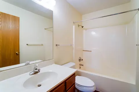 4897 E Brannan Dr, Springfield, OH 45502 photo 21
