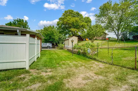Exterior - 2110 Saint Paris Pike, Springfield, OH 45504 photo 6 of 7