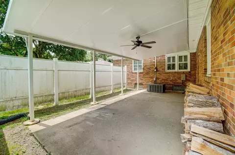 Exterior - 2110 Saint Paris Pike, Springfield, OH 45504 photo 3 of 7