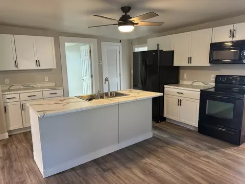 Kitchen - 629 W Wayne St, Celina, OH 45822 photo 2 of 4