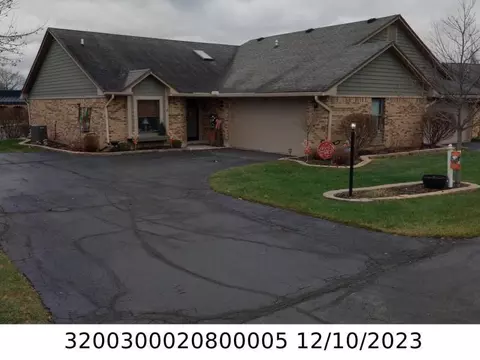 1908 Wedgewood Cir, Springfield, OH 45503