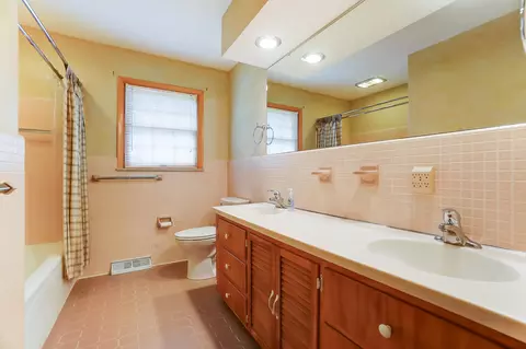 2717 Aberdeen Dr, Springfield, OH 45506 photo 22