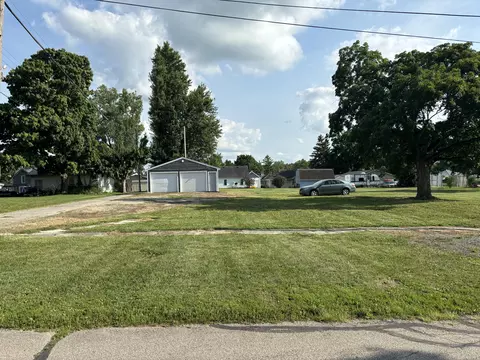 303 Simpson St, Willshire, OH 45898