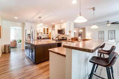 Kitchen - 2115 Oak Knoll Dr, Springfield, OH 45504 photo 3 of 8