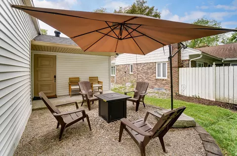 Exterior - 2115 Oak Knoll Dr, Springfield, OH 45504 photo 10 of 19