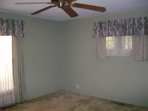 Bedroom - 649 Linden Ave, Celina, OH 45822 photo 9 of 10
