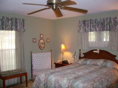 Bedroom - 649 Linden Ave, Celina, OH 45822 photo 3 of 10