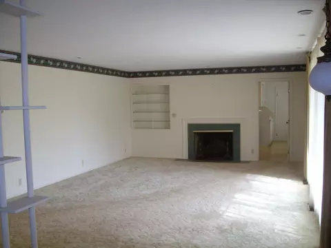 Living - 649 Linden Ave, Celina, OH 45822 photo 8 of 13