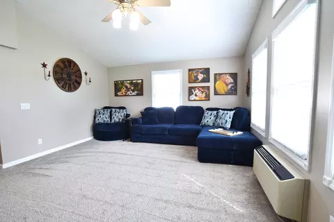 8337 Gibson Ave, Fairborn, OH 45324 photo 12