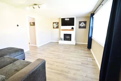 8337 Gibson Ave, Fairborn, OH 45324 photo 9