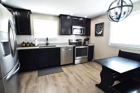 8337 Gibson Ave, Fairborn, OH 45324 photo 4
