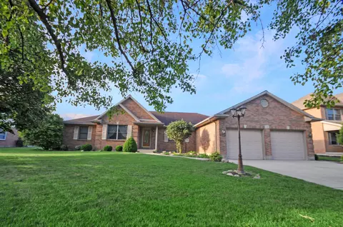 14 Edgewood Dr, Arcanum, OH 45304