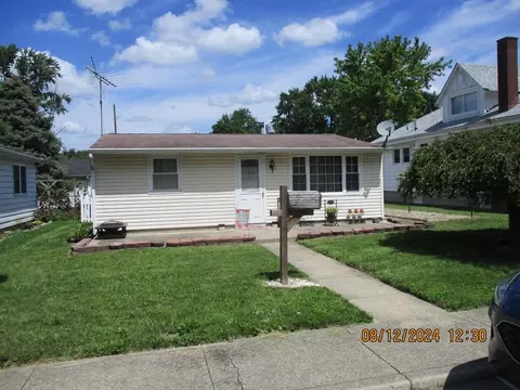526 2nd St, Piqua, OH 45356