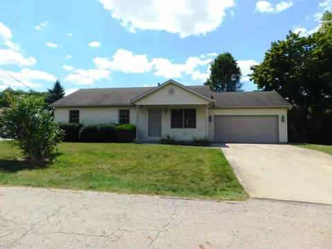 624 Mires Ln, Sidney, OH 45365
