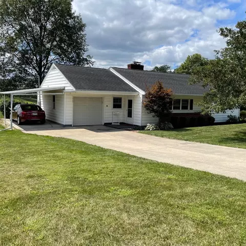 1059 Steven Circle Dr, New Carlisle, OH 45344