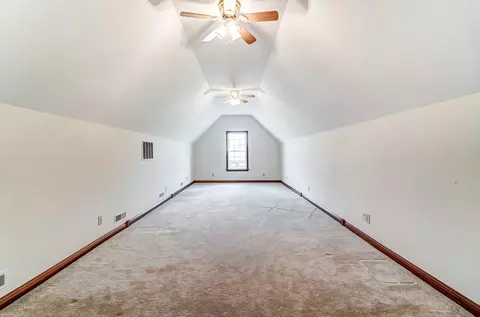 Bedroom - 2965 Windy Ridge Dr, Springfield, OH 45502 photo 3 of 10