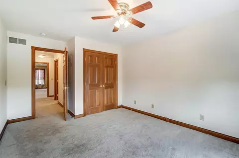 Bedroom - 2965 Windy Ridge Dr, Springfield, OH 45502 photo 8 of 10
