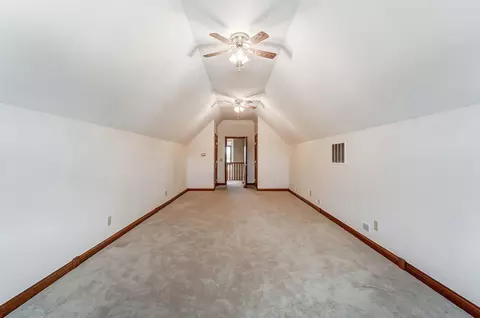 Bedroom - 2965 Windy Ridge Dr, Springfield, OH 45502 photo 4 of 10